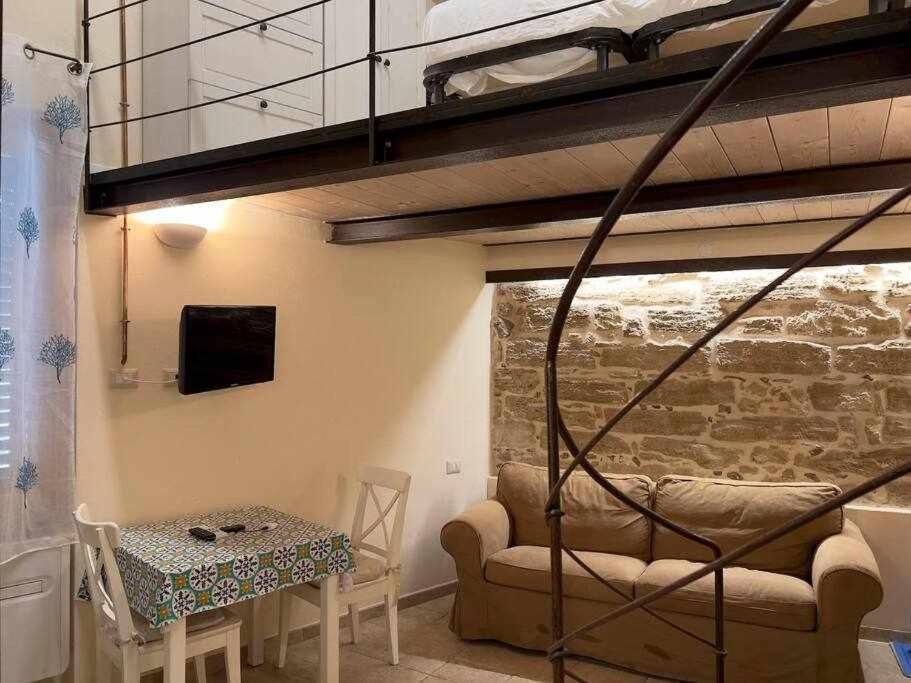 Suite Minerva 10 Steps From Piazza Civica Alghero Dış mekan fotoğraf